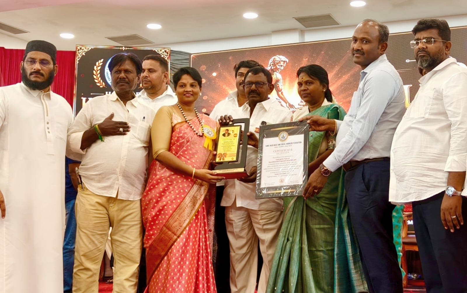 கிராமப்புற பெண்கள் மேம்பாட்டுப் பணிக்காக “தவப்புதல்வி” அமைப்புக்கு சிறப்பு விருது
